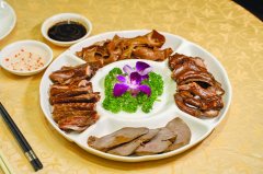 金濠潮顺佳餚慰慈父