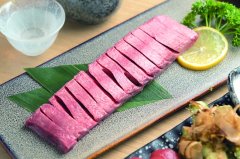 六本上牛 一对一日台烧肉