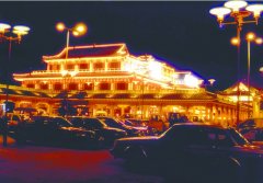 蜚声港澳松山焗骨饭