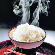 搞笑的食冷饭减肥