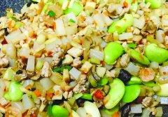 蒟蒻肉香时蔬炒饭