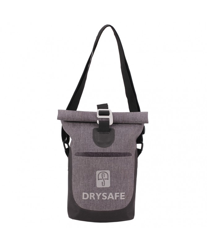 WATERPROOF TOTE BAG